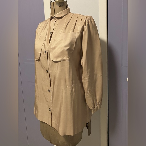 Stunning Vintage Benny Ong London Beige 100% Silk Blouse - Picture 2 of 15
